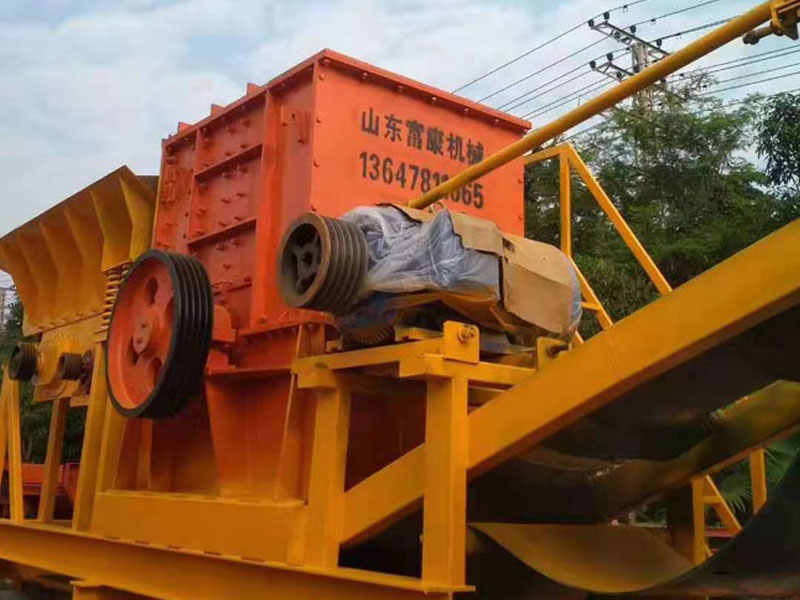 時產20噸小型鵝卵石制砂機多少錢一臺？都有哪些型號可選擇？